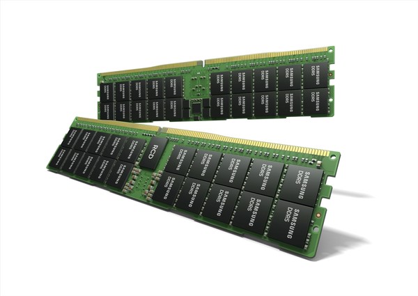 삼성전자 512GB DDR5 모듈 [사진=삼성전자]