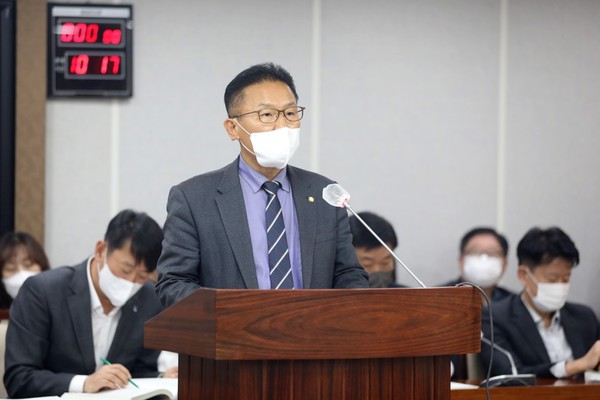 채명기 수원특례시의회의원[사진=수원특례시의회]