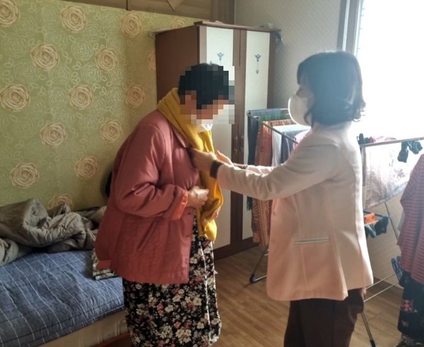 송탄보건소, 겨울철 건강 취약계층 맞춤형 방문건강관리서비스 강화[사진=평택시]