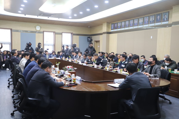 평택시의회, 2023 신년 언론인과의 간담회 개최[사진=평택시의회]