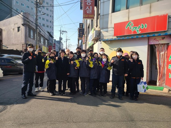 통복동, 유흥업소 대상 민‧관 합동 화재 예방 홍보실시[사진=평택시]