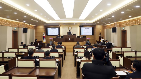 평택시의회, 세대당 10만원  ‘긴급 생활안정지원금’ 지급 길 열어[사진=평택시의회]