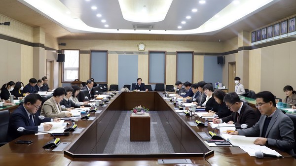 평택시의회, 2월 정기 의원간담회 개최[사진=평택시의회]