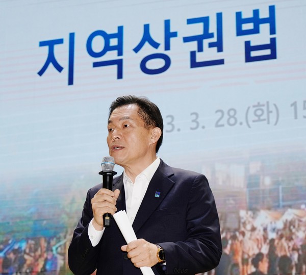 이재준 시장이 인사말을 하고 있다.[사진=수원특례시]