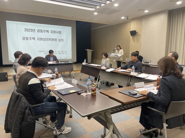 화성시,노후 승강기 교체 및 공동주택 지원사업 단지 선정[사진=화성시]