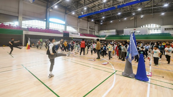 오산시 지역아동센터 어린이 참여 ‘제16회 오산 나눔축제’열려[사진=오산시]