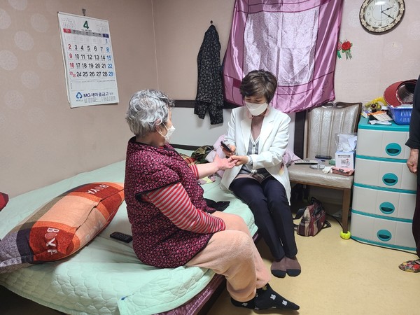 오산시보건소, 주민 개별 맞춤형 방문건강관리사업[사진=오산시]