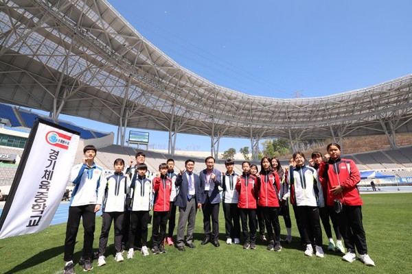 임태희 교육감 “꺾이지 않는 도전정신, 정정당당한 스포츠 정신으로 함께 해주길”[사진=경기도교육청]