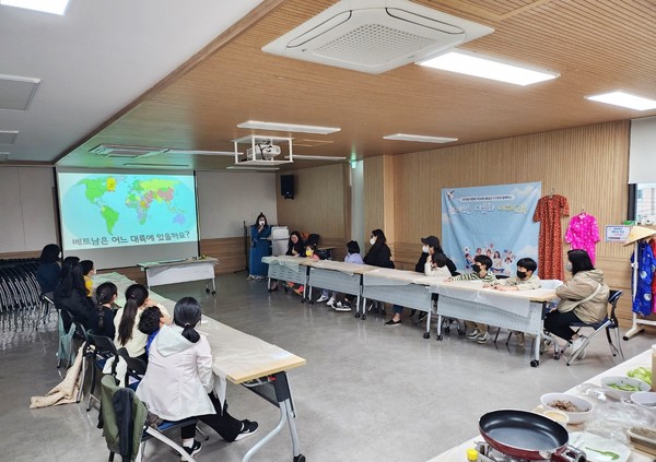 다문화가족 교류․소통 공간 ‘다가ON’  「찾아오는 다문화이해교육」 실시[사진=평택시]