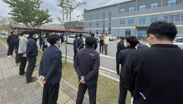 평택도시공사, 임직원 대상으로 지진대비 훈련 실시[사진=평택시]