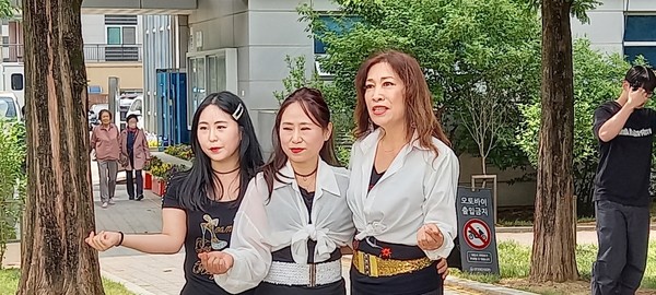 신장1동 바르게살기운동위원회 경로잔치 개최[사진=김철배 기자]