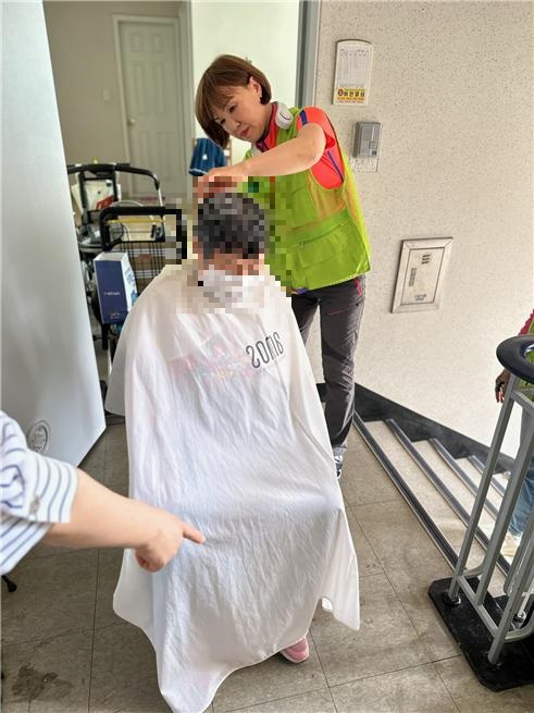 재능기부자 세비헤어 신태순원장[사진=평택시]