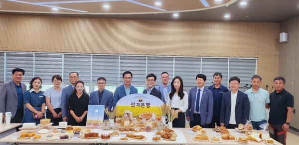 '평택 쌀 프로젝트 제품 품평회' 진행 사진[사진=평택시로컬푸드재단]