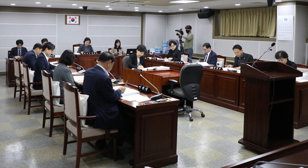 [사진=수원시의회]