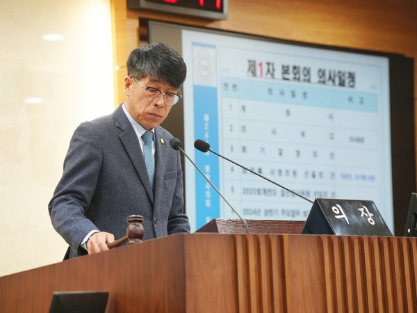 유승영 평택시의회 의장 [사진=평택시의회]