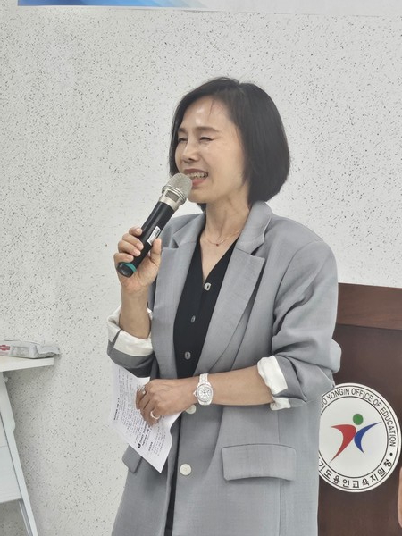 김희정 용인교육청 교육장이 인사말을 하고 있다. (사진=이지안 기자)