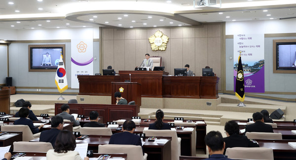 [사진=수원시의회]
