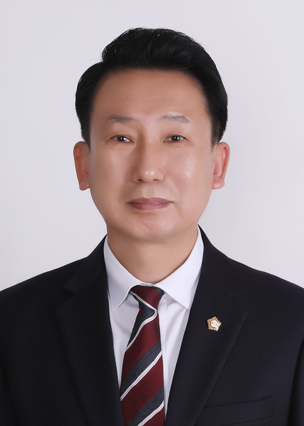 [ 제9회 평택시의회 강정구 시의장 ]
