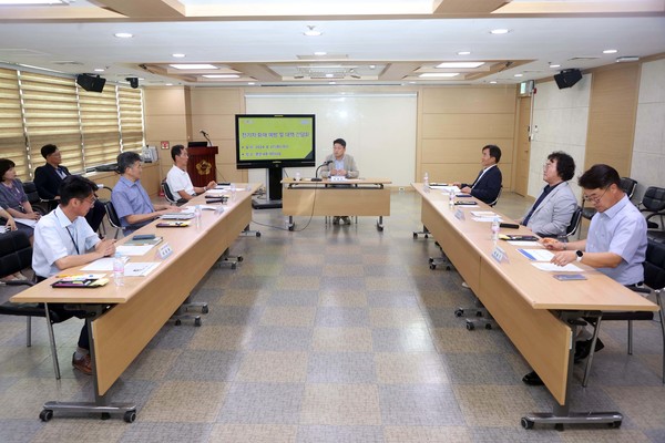 전기차 화재 예방 및 대책 간담회 [사진=수원시의회]