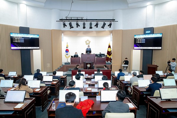 화성시의회 제237회 제2차 정례회 3차 본회의 [사진=화성시의회]