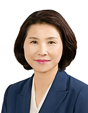 윤영미 여성가족국장