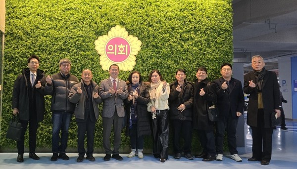 경기도 민관협치위원회 도시주택분과 간담회 [사진=경기도의회]