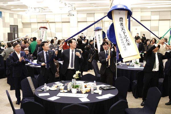 정명근 화성특례시장이 20일 농업인 신년인사회에 참석하고 있다. [사진=화성시]