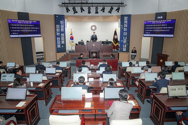 화성특례시의회 제240회 임시회 제1차 본회의 전경 [사진=화성시의회]