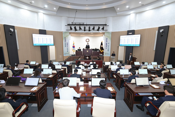 제241회 임시회 2차 본회의 전경