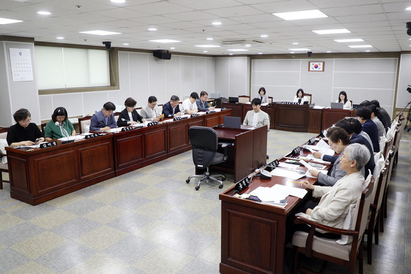 수원특례시의회 예산결산특별위원회 전경