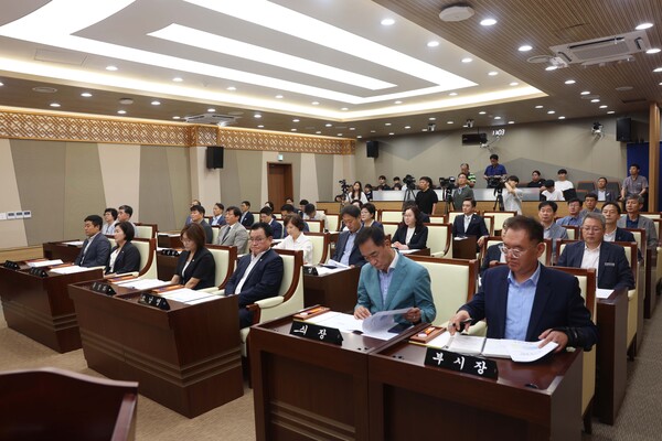사진2) 제257회 임시회 제1차 본회의 전경